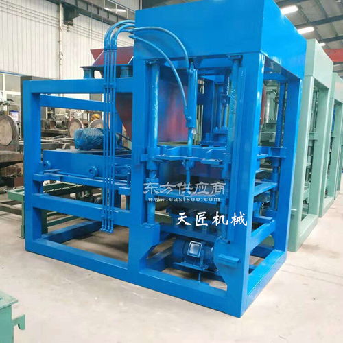 助力绿色城市建设 天匠机械草坪砖设备及配套缝边设备全面解析